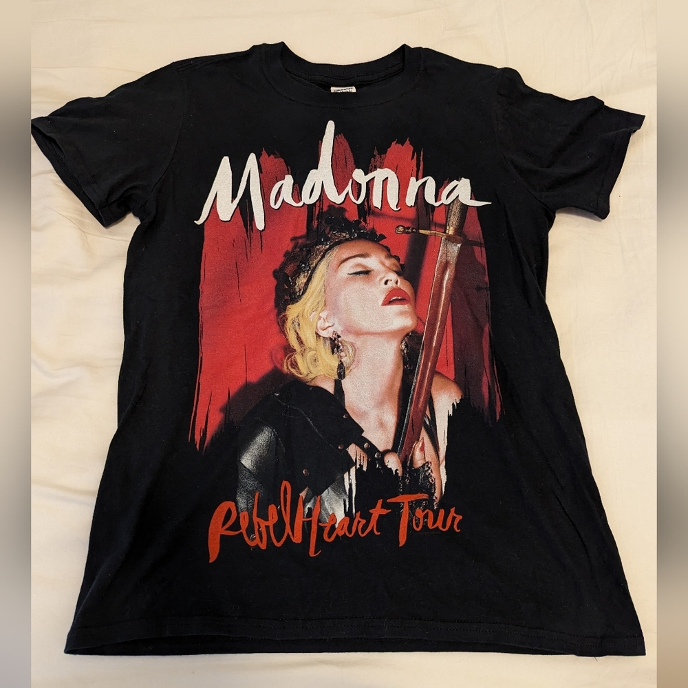 Brand new Madonna Rebel Heart T-shirt